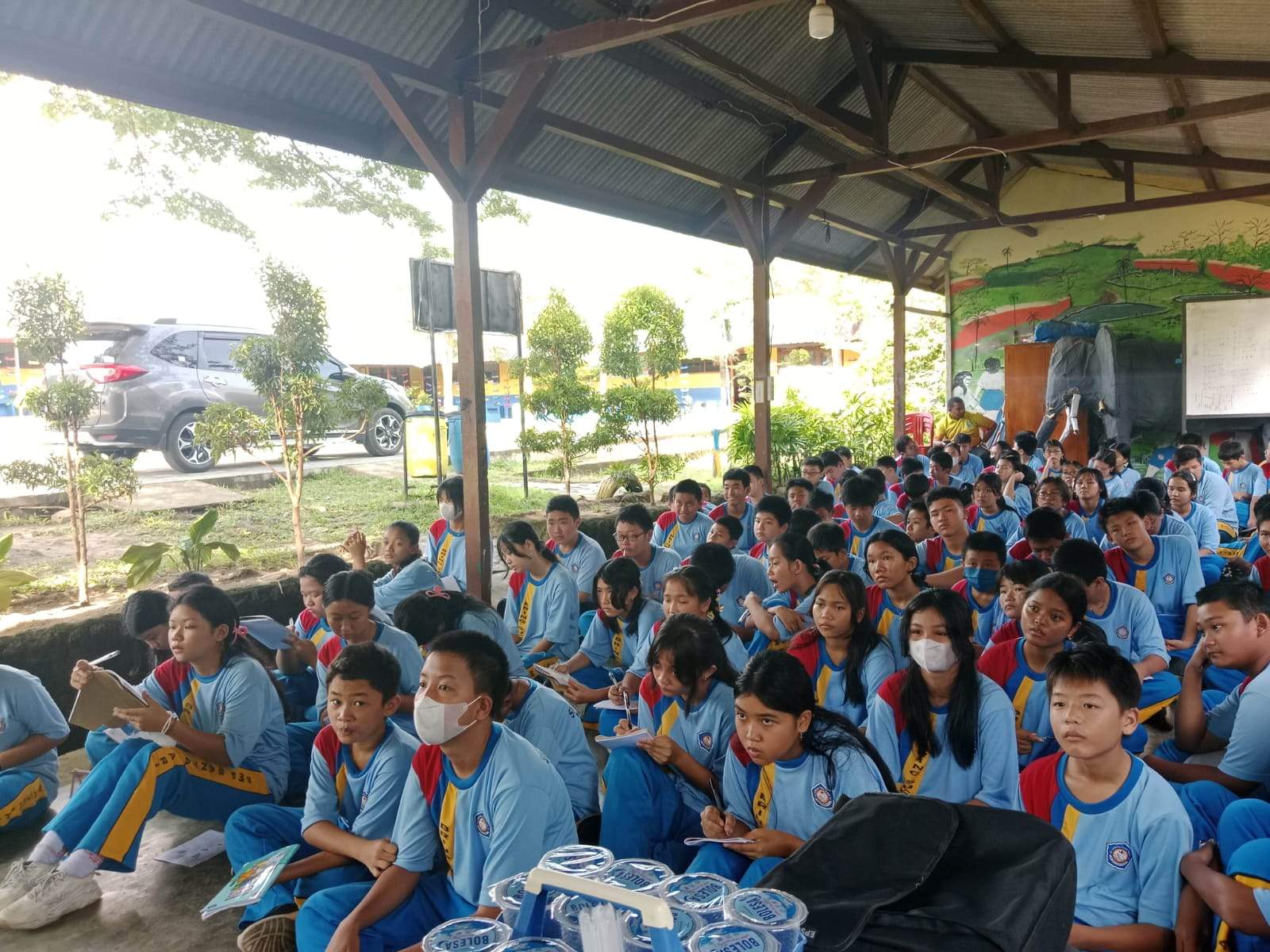 Dinas Lingkungan Hidup menjadi Narasumber di SMP Santa Maria dengan Tema “Cara Pengelolaan Sampah yang Baik dan Benar”